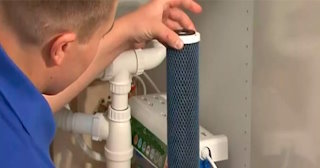 Установка угольных фильтров для воды и вытяжки от 3631 рублей в Анапе