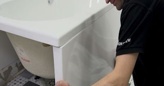Установка экрана под ванну - цена за работу от 4150 руб. в Анапе